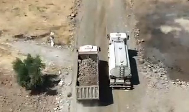 Kilis'te yol çalışmasında renkli anlar sosyal medyada ilgi gördü