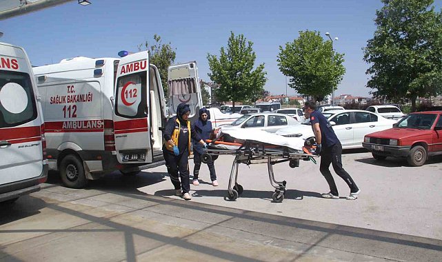 Kontrolden çıkan araç araziye savruldu, sürücü yaralandı