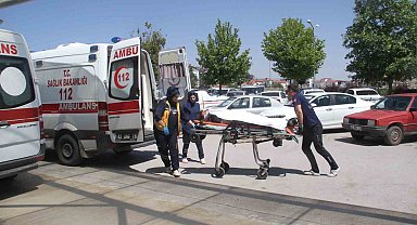 Kontrolden çıkan araç araziye savruldu, sürücü yaralandı