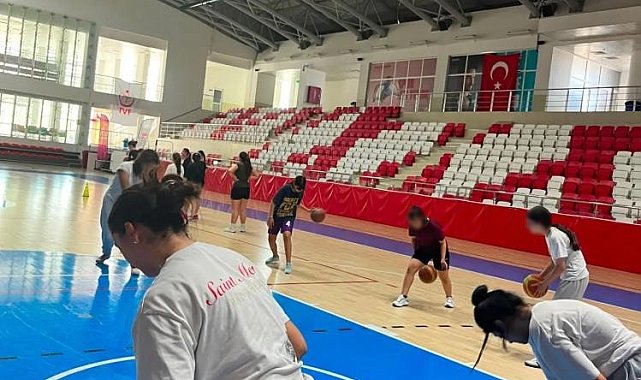Koruma altındaki çocuklara basketbol eğitimi
