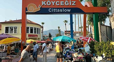 Köyceğiz'de ikinci el pazarı sıcak havadan etkilendi