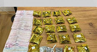 Küçükçekmece'de durdurulan araç, uyuşturucu kuryesi çıktı: 1 tutuklama