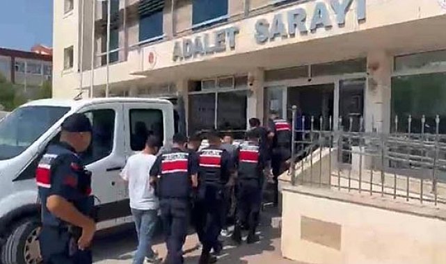 Kumluca'da suç örgütüne yönelik operasyonda 4 şüpheli tutuklandı