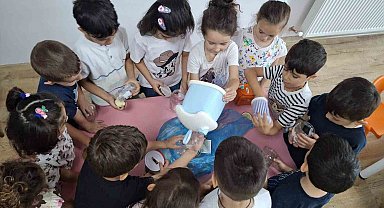 Kur'an kursu öğrencilerinden unutulmayacak bağış