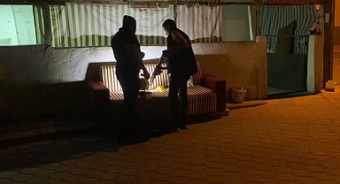Kurşunlanan evde bulunan küçük çocuk elinden yaralandı