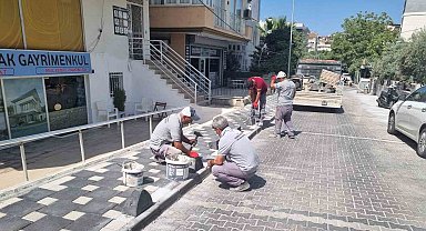 Kuşadası'nda eskiyen yollar yenileniyor