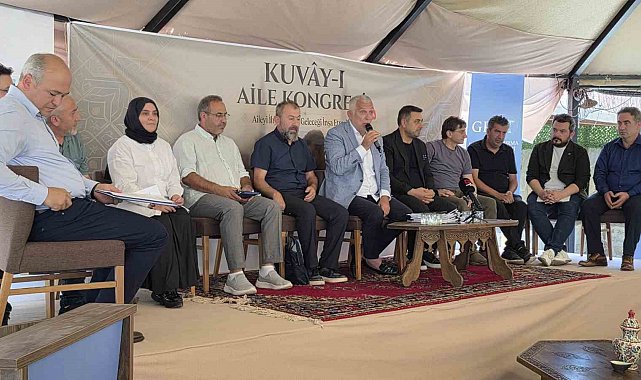 Kütahya'da "Kuvây-ı Aile Kongresi" düzenlendi