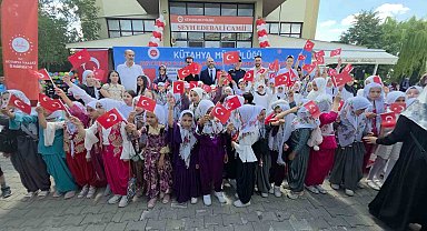 Kütahya'da Yaz Kur'an Kursları için coşkulu final