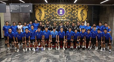 Kütahyaspor altyapı sporcularına Başkan Kahveci'den destek