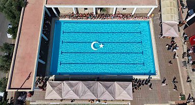 Kuyucak'ta yüzme kursları final gösterileriyle tamamlandı