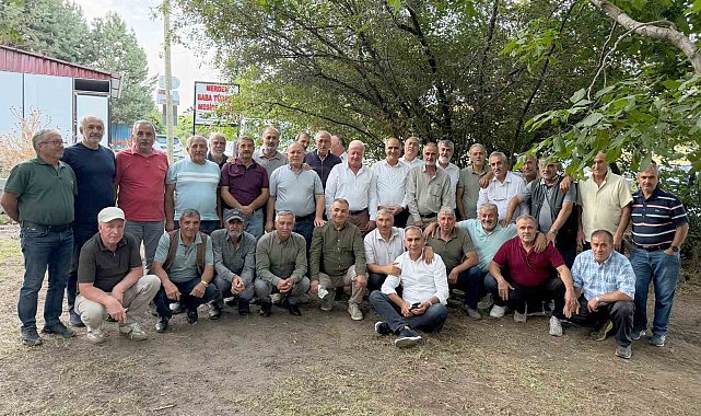 Lise arkadaşları 43 yıl sonra Ahlat'ta buluştu