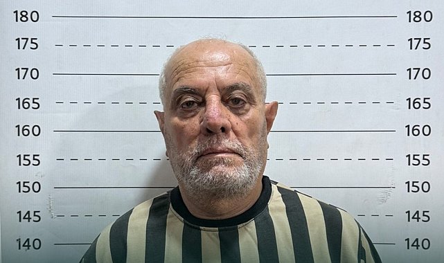 Lübnan, Esad döneminde görev yapan generali yargılanmak üzere Suriye'ye iade etti