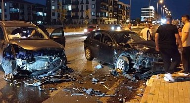 Lüleburgaz'da otomobil ile SUV araç çarpıştı: 8 yaralı