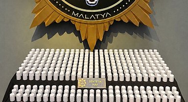 Malatya'da 14 bin 900 sentetik ecza hapı ele geçirildi: 3 tutuklama