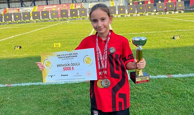 Manavgatlı sporcular Türkiye Okçuluk Şampiyonası'nda 1 altın, 1 gümüş madalya kazandı