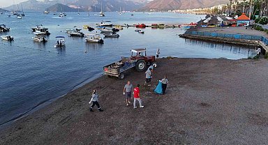 Marmaris'te halk plajları temizleniyor