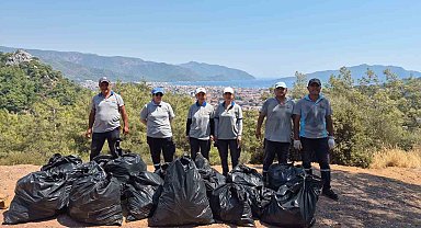 Marmaris'te seyir noktalarında temizlik çalışması