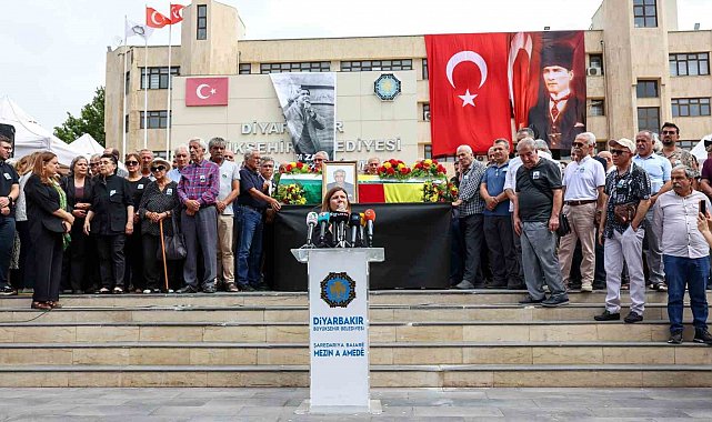 Mehdi Zana için tören düzenlendi