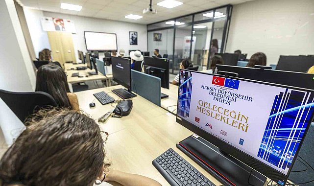 Mersin'de gençlere ücretsiz yazılım eğitimi