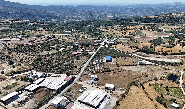 Mersin'de kırsal yollar güvenli ve konforlu hale getiriliyor