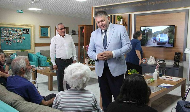 Mersin'de yaş almış vatandaşlarla gönül buluşması