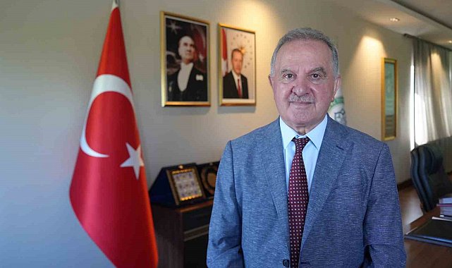 Meslekler yok olmuyor, dönüşüyor: Gençlere hayati uyarılar
