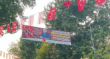 MESOB'dan Filenin Sultanları ve Mehmet Akif Üstündağ'a kutlama pankartı