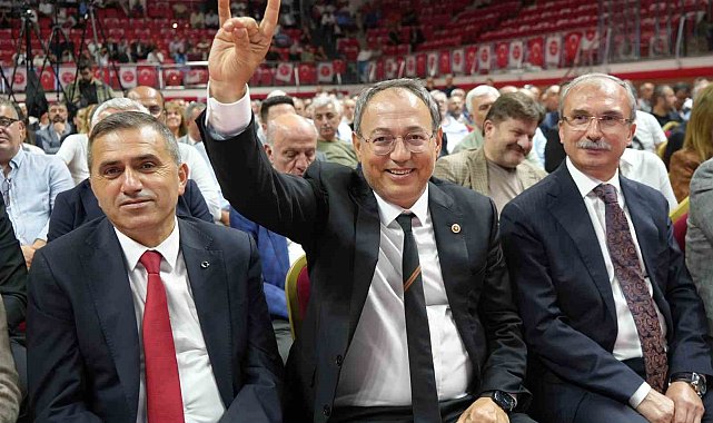 MHP Genel Başkan Yardımcısı Prof. Dr. Topsakal: "Suriye, iç birlik olarak Türkiye'ye bağlandığını gösterdi"