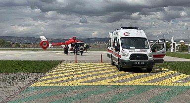 Minibüs şarampole uçtu: 4 kişi öldü, 4'ü ağır 10 kişiyi yaralandı