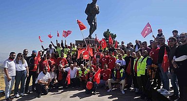 Motosiklet tutkunları Afyonkarahisar'da "Zafer Sürüşü" düzenledi