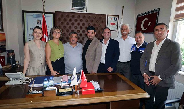 Muğla Büyükşehir Ula'da talepleri yerinde dinledi