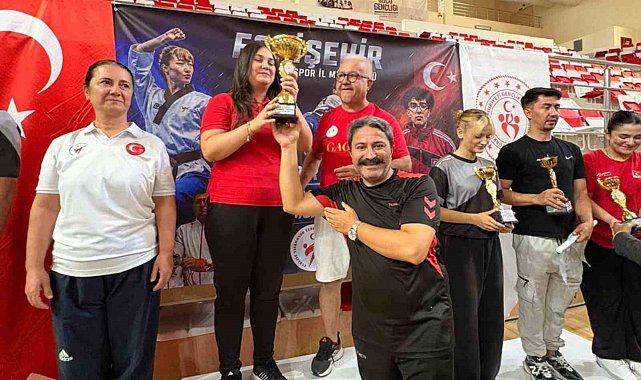 Nadir Özsoy 2. İller Arası Taekwondo Poomsae Müsabakası sona erdi