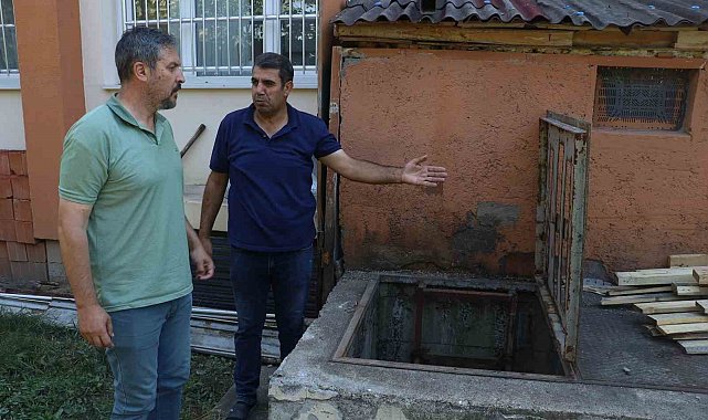 Namaz için okulda kaldı, yavru kedinin kurtulmasına vesile oldu