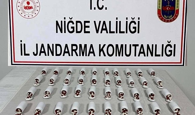 Niğde Otogarı'nda uyuşturucu operasyonu: 2 bin 240 sentetik hap ele geçirildi