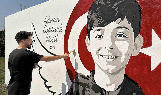 Okul saldırısında hayatını kaybeden Adnan'ın portresi memleketinde duvara çizildi
