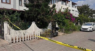 Önce annesini öldürdü ardından kendisini vurdu