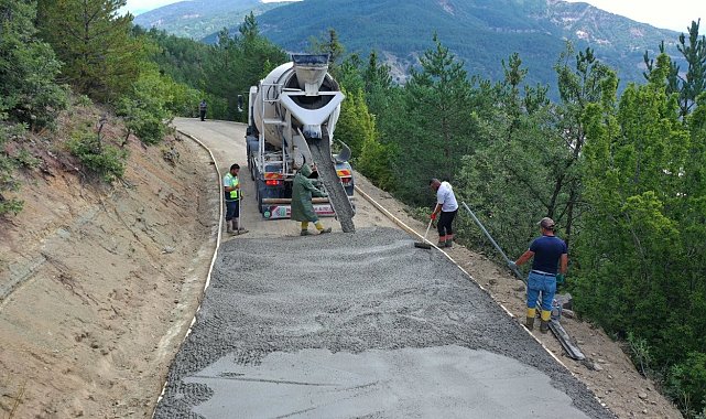 Ordu'nun kırsalına beton yol konforu