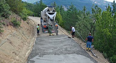 Ordu'nun kırsalına beton yol konforu