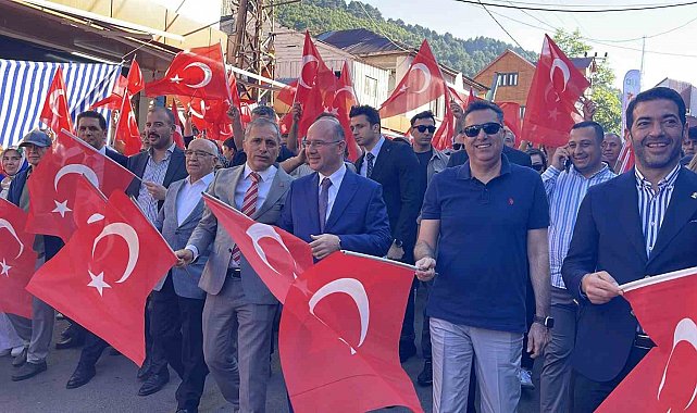 Osmaniye 30. Zorkun Yaylası Çocuk Şenliği kortej yürüyüşüyle başladı