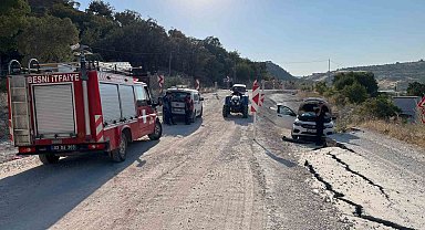 Otomobil, heyelanda yükselen asfalta çarptı