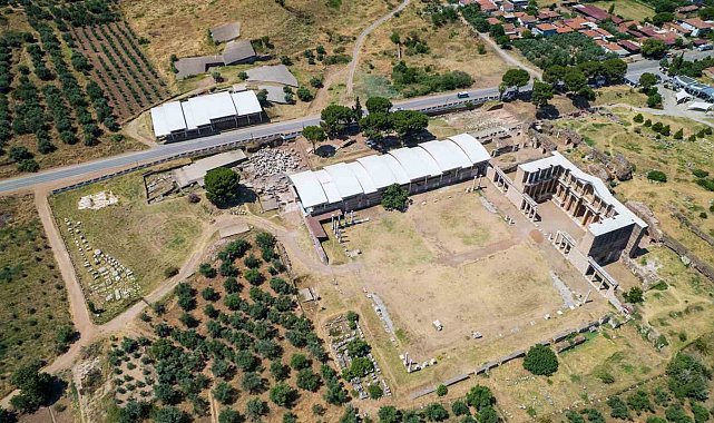 Parayı bulan Lidyalıların gizemini pişmiş tuğla ele verdi