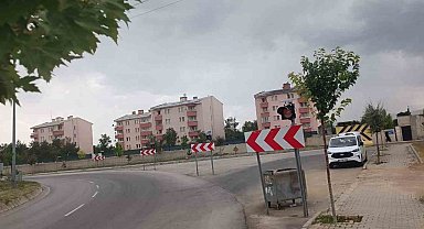 Patnos'ta trafik güvenliği için kavşaklarda tedbirler artırılıyor