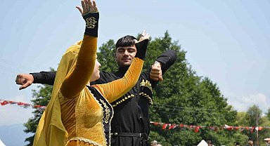 Posof Kültür ve Sanat Festivali renkli görüntülere sahne oldu