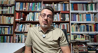 Prof. Dr. Resul Yavuz: "Yunan 1. Ordusu dalga beklerken tsunamiyle karşılaştı"