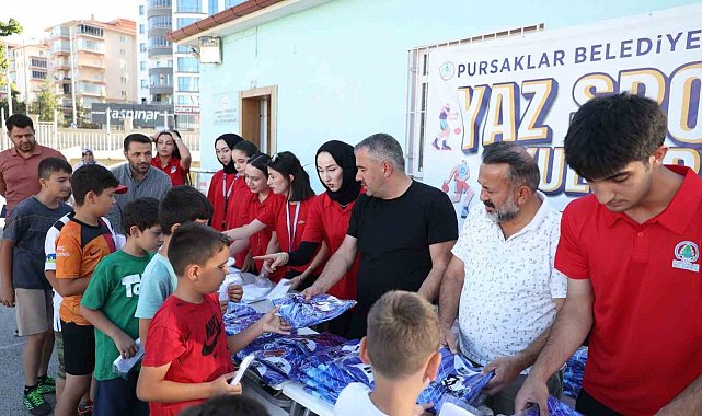Pursaklar'da yaz spor okullarıyla geleceğin sporcuları yetişiyor