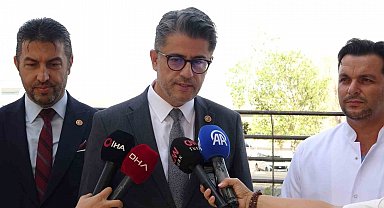 Rektör Prof. Dr. Cüneyt Erenoğlu: Genel sağlık durumu gayet iyi. Şükürler olsun. Hatta espri yapıyor gayet iyi bir şekilde