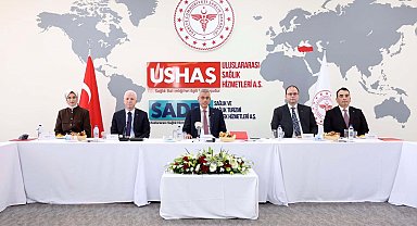 Sağlık Bakanı Memişoğlu "Türkiye'nin sağlıkta ihtiyaç duyduğu ilaç ve cihazları üreteceğiz"
