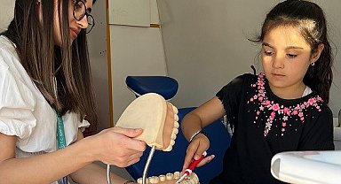 Sağlıklı Hayat Merkezi'nde çocuk ve yetişkinlere koruyucu diş sağlığı hizmeti