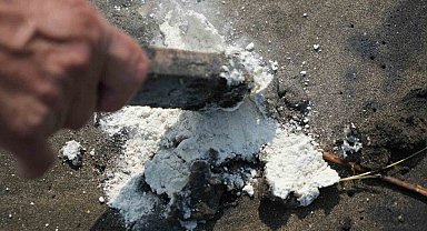 Samsun sahiline vuran şüpheli maddeyi TÜBİTAK inceleyecek