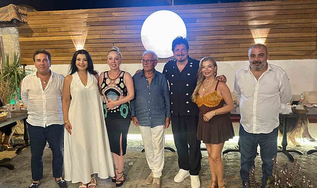 Sanatçı Akkaş'ın doğum günü pastası karpuz oldu